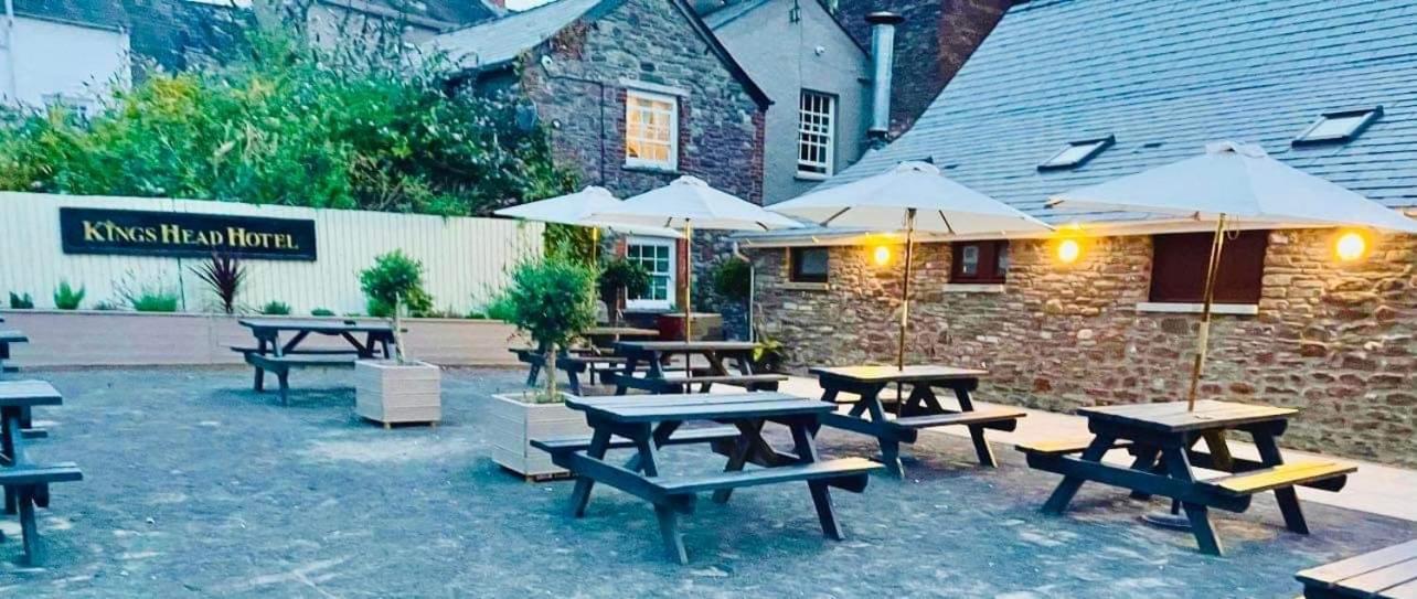 The Kings Head Hotel Abergavenny Zewnętrze zdjęcie