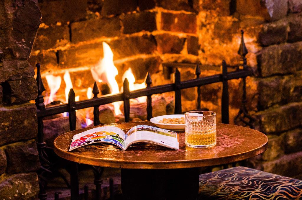 The Kings Head Hotel Abergavenny Zewnętrze zdjęcie